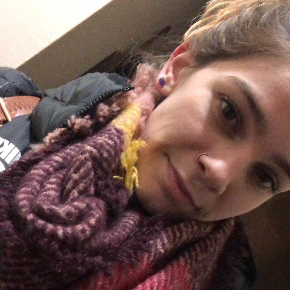 Meet your Posher, Alison